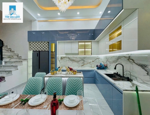  LÔ NHÌ PHẠM HỮU LẦU - LIỀN KỀ PHÚ MỸ HƯNG - QUẬN 7 . 