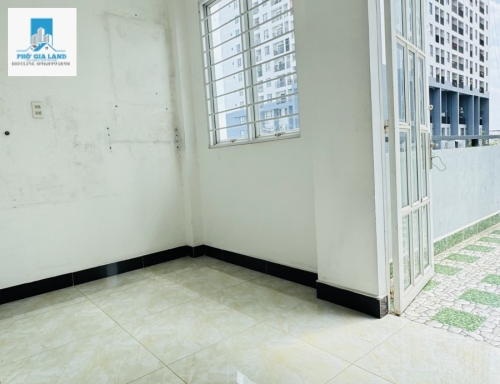 LÂM VĂN BỀN - HẺM XE HƠI GẦN NHÀ - 66M - NGANG KHỦNG 6M - 4 TẦNG BTCT - 4 PN - NHỈNH 6 🧄