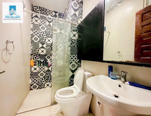 NHÀ MẶT TIỀN ĐƯỜNG SỐ CHỢ TÂN MỸ, P. TÂN QUY, QUẬN 7 .