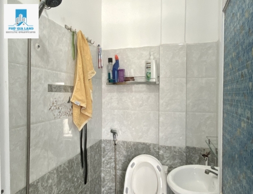 BÁN NHÀ HUỲNH TẤN PHÁT - Ô TÔ ĐỖ CỔNG - NHÀ MỚI Ở ĐƯỢC 