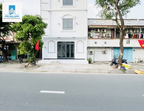 32  Nguyễn Thị Xíu  Tân Thuận Tây Quận 7 
