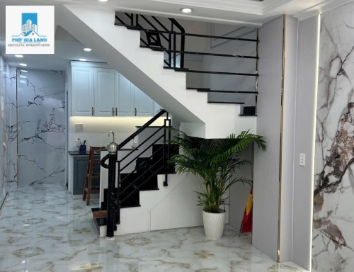 ⭐️ Bán Nhà Mới Hẻm 64 Bùi Văn Ba - Cạnh Phú Mỹ Hưng 4Tỷ860  _____________