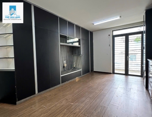 🏡 BÁN NHÀ HẺM XE TẢI 5M – LÂM VĂN BỀN, PHƯỜNG TÂN KIỂNG, QUẬN 7.