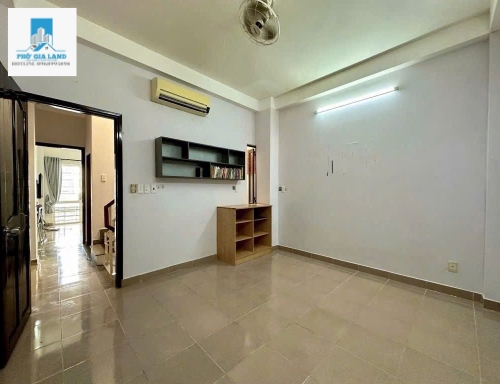 🏡 NHÀ MẶT TIỀN HẺM 2056 HUỲNH TẤN PHÁT – NHÀ BÈ