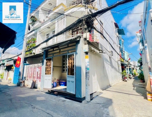 🏡 NHÀ GÓC 2 MẶT TIỀN – HẺM XE HƠI 2174 (GẦN HTP)