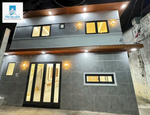  BÁN NHÀ SỔ HỒNG RIÊNG – KHU BỘ CÔNG AN 📍 GÓC 2 MẶT TIỀN – HẺM 3M NGUYỄN VĂN QUỲ, QUẬN 7