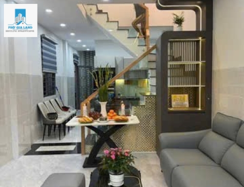 QUẬN 7: 🏡 NHÀ GẦN LOTTE MART – KẾ BÊN CHỢ TÂN QUY – CÓ PHÒNG NGỦ DƯỚI TRỆT