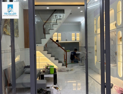 Bán nhà xây mới 100% ,2174 huỳnh tấn phát , nhà bè 