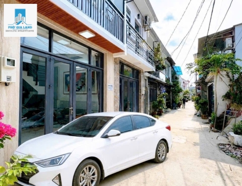 🏡 NHÀ MỚI GIÁ CHỈ 1 TỶ 680 TRIỆU – HẺM XE HƠI, DỌN VÀO Ở NGAY!