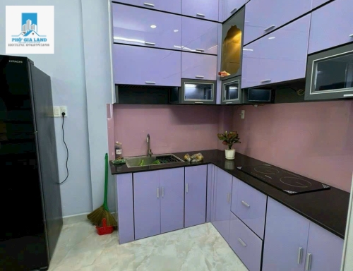 NHÀ PHỐ 3 TẦNG - HẺM 1422 HUỲNH TẤN PHÁT - GẦN CO.COP MART QUẬN 7 . ——- GIÁ 5ty2 TL————-