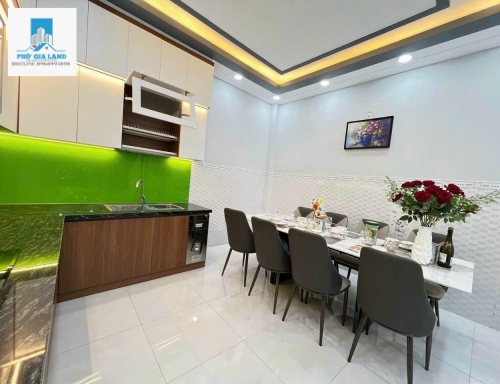 Bán Nhà Đường Huỳnh Thị Đồng Ngay Trung tâm Thị Trấn Nhà Bè. Liền kề Quận 7.