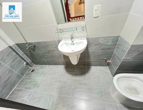 Bán Nhà Đường Huỳnh Thị Đồng Ngay Trung tâm Thị Trấn Nhà Bè. Liền kề Quận 7.