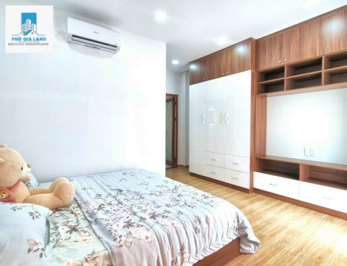 Bán nhà khu Sài Gòn mới xe hơi quay đầu