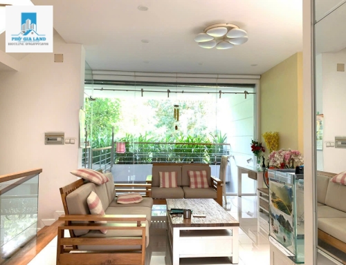 NHÀ PHỐ MẶT TIỀN ĐƯỜNG 20M - CÓ THANG MÁY - GẦN CÔNG VIÊN -PHÚ MỸ - QUẬN 7.