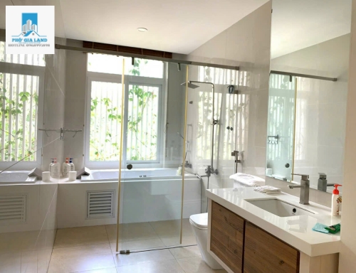 NHÀ PHỐ MẶT TIỀN ĐƯỜNG 20M - CÓ THANG MÁY - GẦN CÔNG VIÊN -PHÚ MỸ - QUẬN 7.