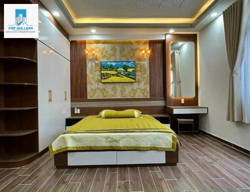 Bán Nhà Phố Hiện Đại KDC Nội Bộ Vị Trí Đẹp Cách Huỳnh Tấn Phát 100m 