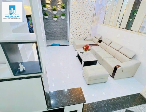  Bán Nhà mặt tiền đường HUỲNH THỊ ĐỒNG. Khu VIP. 1979 Đường Huỳnh Tấn Phát . Thị trấn Nhà Bè.Tp HCM