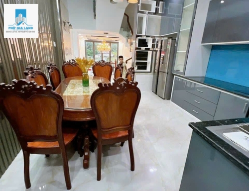 Bán Nhà mặt tiền đường HUỲNH THỊ ĐỒNG. Khu VIP. 1979 Đường Huỳnh Tấn Phát . Thị trấn Nhà Bè.Tp HCM