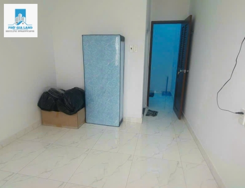 BÁN NHÀ, Hẻm xe hơi-Ngay chợ Phú Xuân
