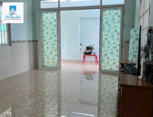Bán gấp nhà sổ Hồng riêng,  hẻm 2680/37/.. Huỳnh Tấn Phát, Phú Xuân Nhà Bè