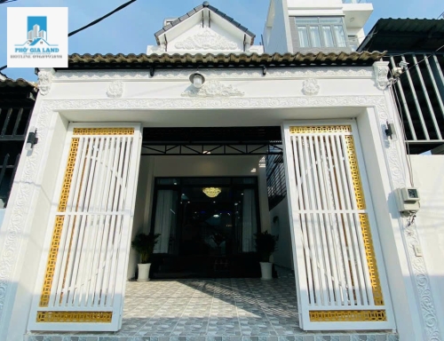 Bán nhà SHR hẻm xe hơi 5m 2250 Huỳnh Tấn Phát Nhà Bè, cách HTP 30m.