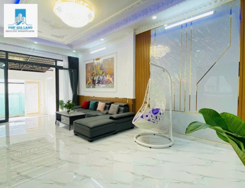 Bán nhà SHR hẻm xe hơi 5m 2250 Huỳnh Tấn Phát Nhà Bè, cách HTP 30m.