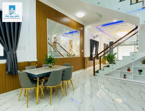Bán nhà SHR hẻm xe hơi 5m 2250 Huỳnh Tấn Phát Nhà Bè, cách HTP 30m.