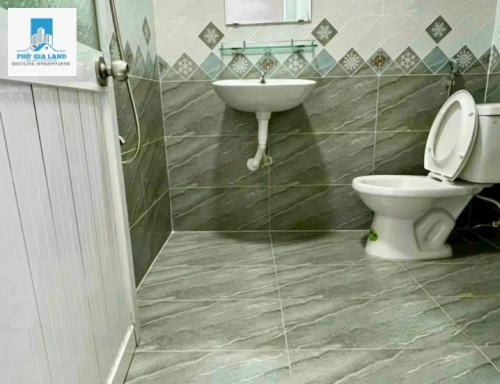 Bán nhà hẻm 2221 / 1 / 2.....Huỳnh Tấn Phát- KP7 -  Thị Trấn Nhà Bè - H.Nhà Bè