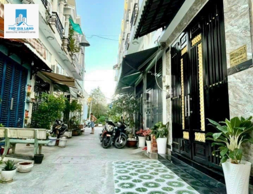 Bán nhà hẻm 2221 / 1 / 2.....Huỳnh Tấn Phát- KP7 -  Thị Trấn Nhà Bè - H.Nhà Bè