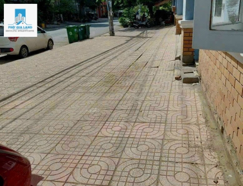 SHOPHOUSE MẶT TIỀN KINH DOANH ĐƯỜNG 20M -P. PHÚ THUẬN - QUẬN 7 .