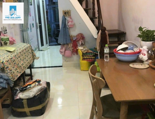 Bán gấp nhà SHR hẻm 60 lâm văn bền, sau lưng trường THPT Nguyễn Hữu Thọ p Tân kiểng Quận 7.