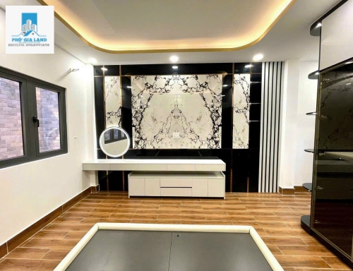 NHÀ TRUNG TÂM QUẬN 7-ĐƯỜNG 12m NGUYỄN THỊ THẬP 4 TẦNG 15 TỶ.