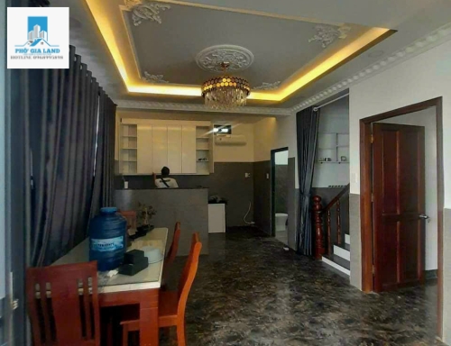 BÁN NHÀ SỔ HỒNG RIÊNG 3 PHÒNG NGỦ- HUỲNH TẤN PHÁT- QUẬN 7.
