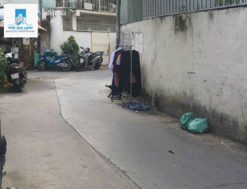 BÁN NHÀ CẤP 4 KHU CƯ XÁ NGÂN HÀNG- P TÂN THUẬN TÂY - QUẬN 7..!