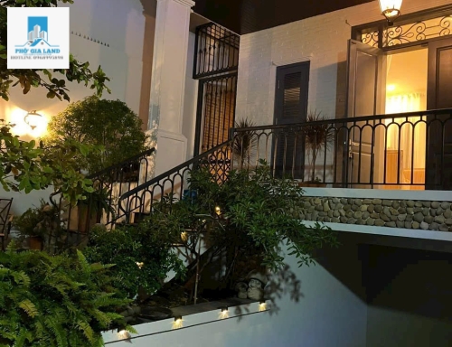 BÁN GẤP BIỆT THỰ KDC NAM LONG TRẦN TRỌNG CUNG, GẦN VINCOM QUẬN 7 