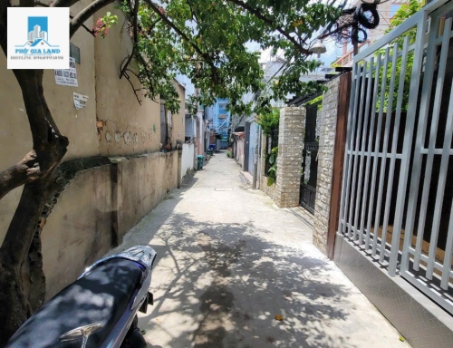 Nhà liền kề đường Lý Phục Man. P Bình Thuận .Quận 7.