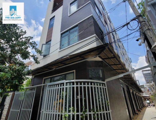 Nhà liền kề đường Lý Phục Man. P Bình Thuận .Quận 7.