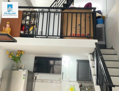 SỔ HỒNG RIÊNG - GẦN KCX TÂN THUẬN - Q7 ——— GIÁ 1ty850tr————- 