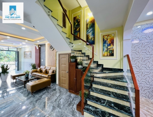 SIÊU PHẨM NHÀ PHỐ CHỈ 16 TỶ, Bán nhà KDC Nam Long Phú Thuận, Q7