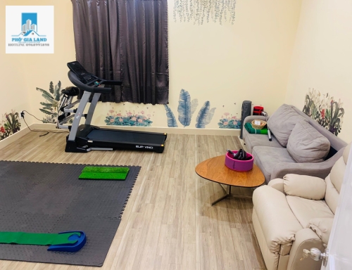 Nhà cần bán gấp, Nhà hẻm xe hơi, nở hậu, sân đậu ô tô, nội thất cao cấp