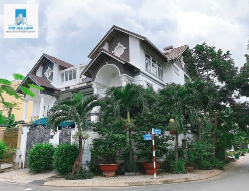 Biệt Thự Phú Mỹ, Vạn Phát Hưng.