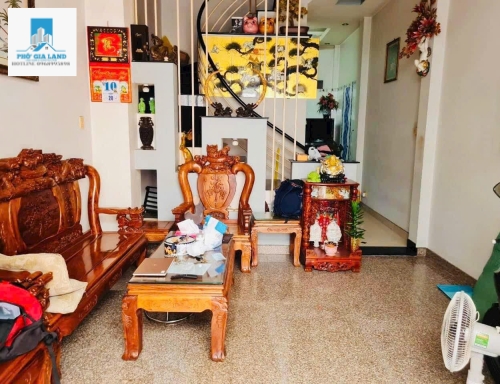 Nhà 4 tầng phường Phú Mỹ, Quận 7.
