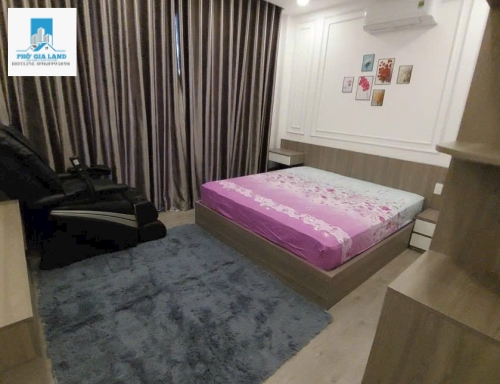 NHÀ 5 TẦNG -  P.TÂN HƯNG, QUẬN 7 - CẠNH KDC HIMLAM - CÓ THANG MÁY.