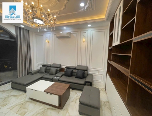 NHÀ 5 TẦNG -  P.TÂN HƯNG, QUẬN 7 - CẠNH KDC HIMLAM - CÓ THANG MÁY.