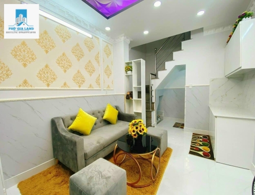 Nhà bán mặt tiền hẽm 1716 . Đường 6 m . Ngang 3 . Luôn ban công 4 m dài 7 m 1 tr 2 lầu 2 phòng ngủ 3 vs 