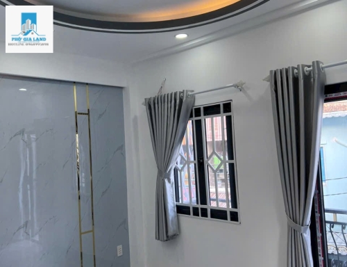 Bán nhà 1247/ GÓC 2 MẶT TIỀN HTP, QUẬN 7