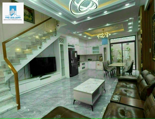BÁN NHÀ KDC ANH TUẤN GREEN RIVERSIDE, Đường N8 nền 50 đối diện công viên, sân bóng.  