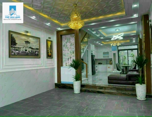 BÁN NHÀ KDC ANH TUẤN GREEN RIVERSIDE, Đường N8 nền 50 đối diện công viên, sân bóng.  