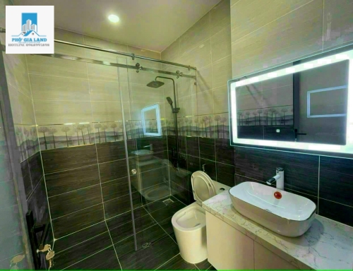 BÁN NHÀ KDC ANH TUẤN GREEN RIVERSIDE, Đường N8 nền 50 đối diện công viên, sân bóng.  