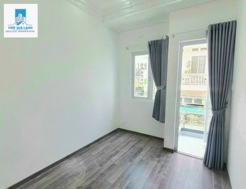 NHÀ MẶT TIỀN HẺM 2144 (thuận tiện kinh doanh mọi ngành nghề)